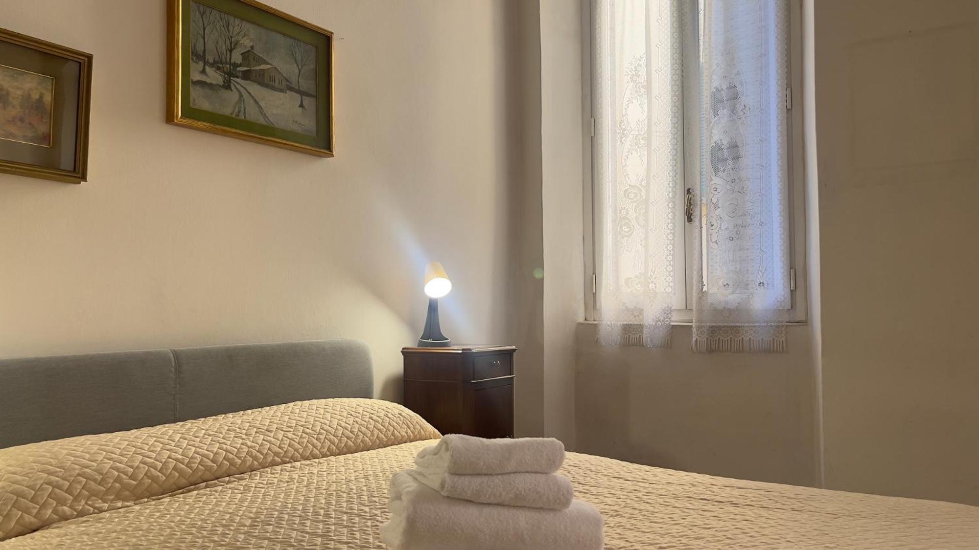 Papavero Piazza Delfino 贝尔加莫 外观 照片