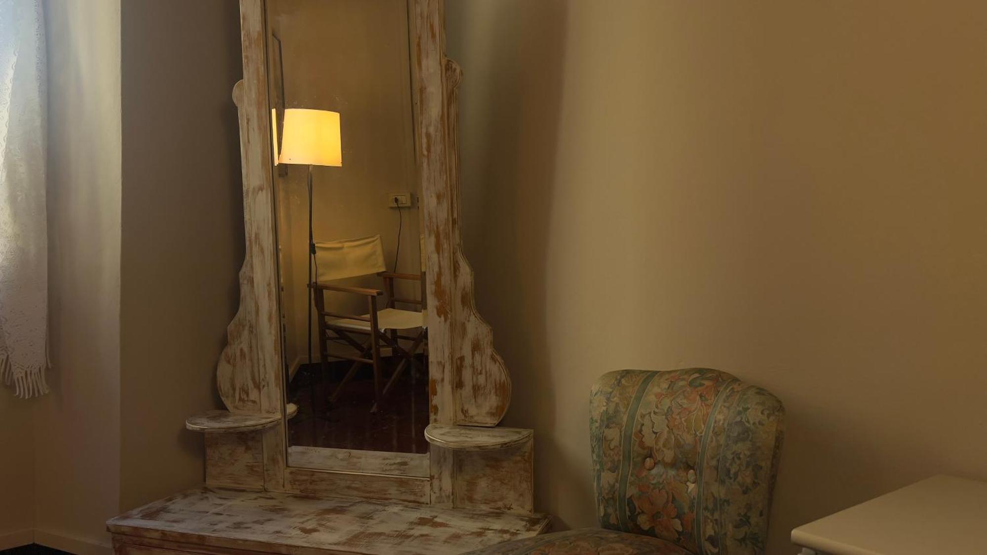 Papavero Piazza Delfino 贝尔加莫 外观 照片