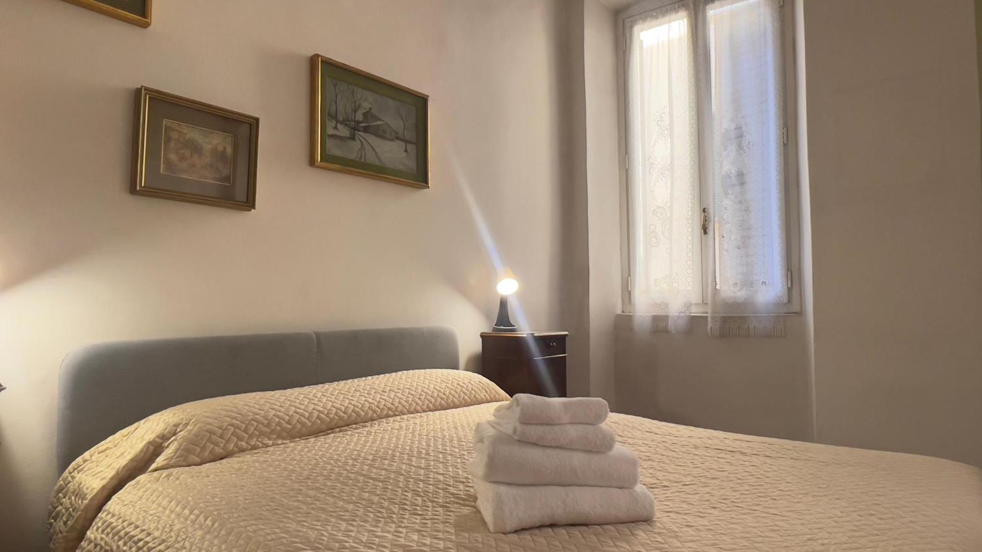 Papavero Piazza Delfino 贝尔加莫 外观 照片